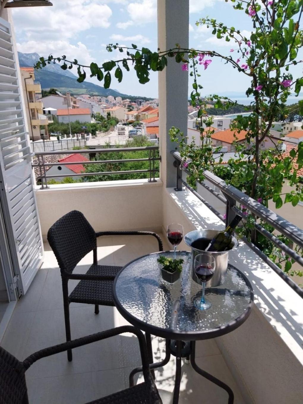 Apartments Josip Башка-Вода Экстерьер фото